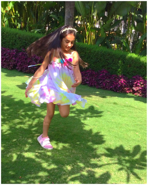 Tye-Dye Twirl